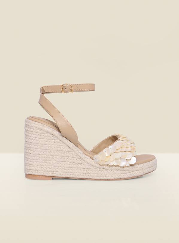 SOSANDAR Ivory Shell Trim Raffia Wedge Espadrilles 7