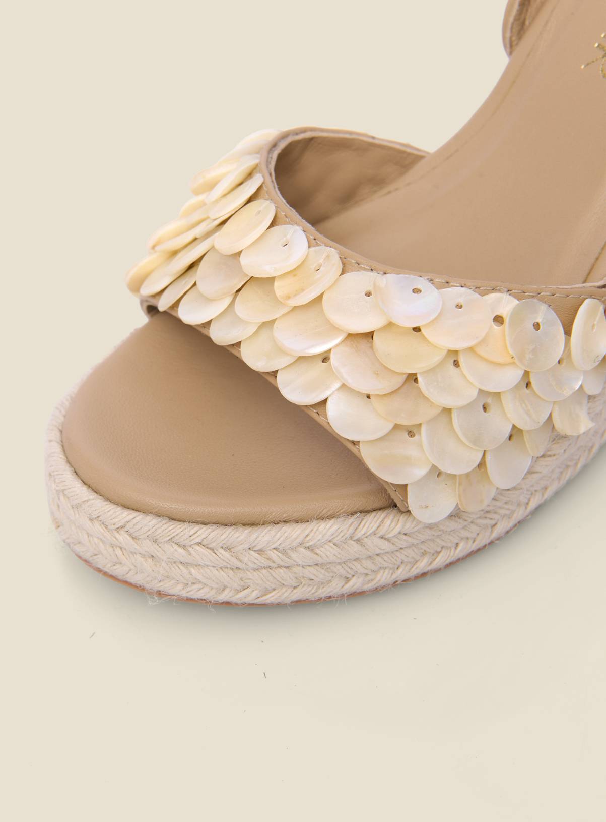 SOSANDAR Ivory Shell Trim Raffia Wedge Espadrilles 3 - Image 4