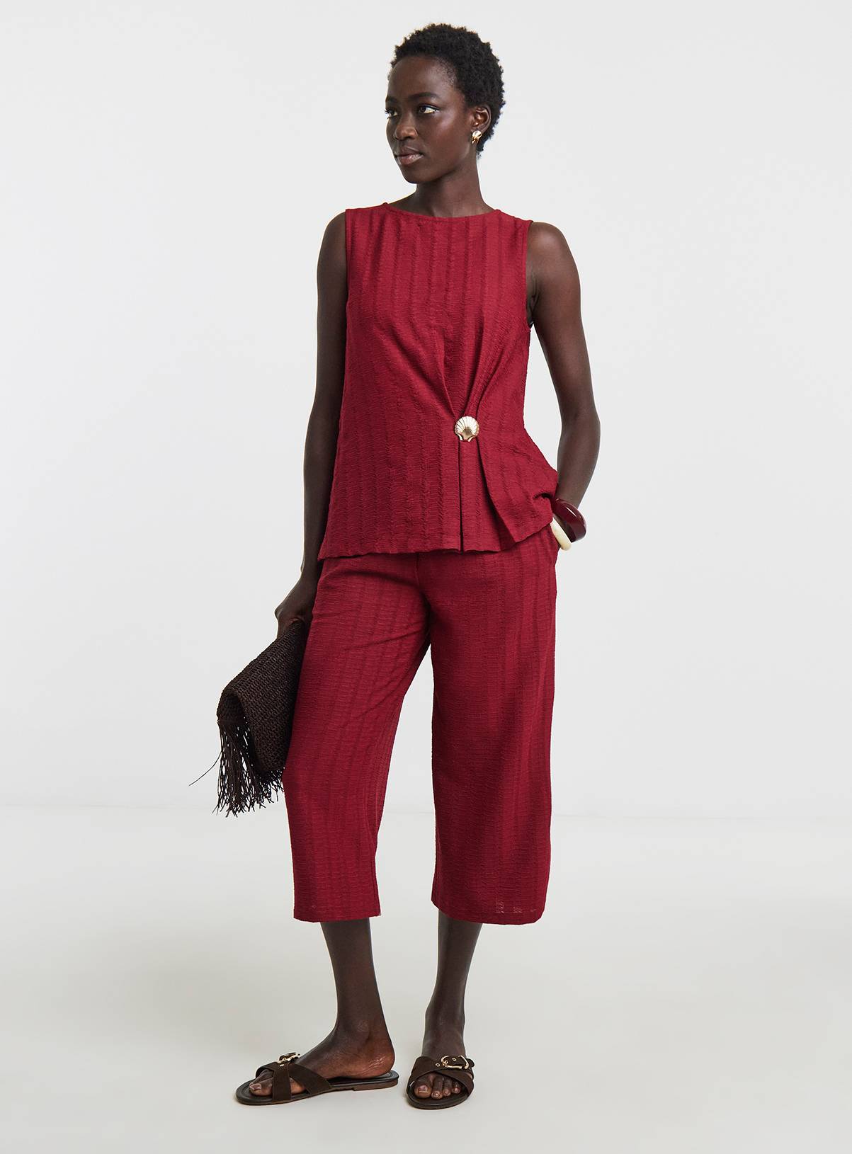 JD WILLIAMS Textured Shell Hardware Top 16 - Image 4