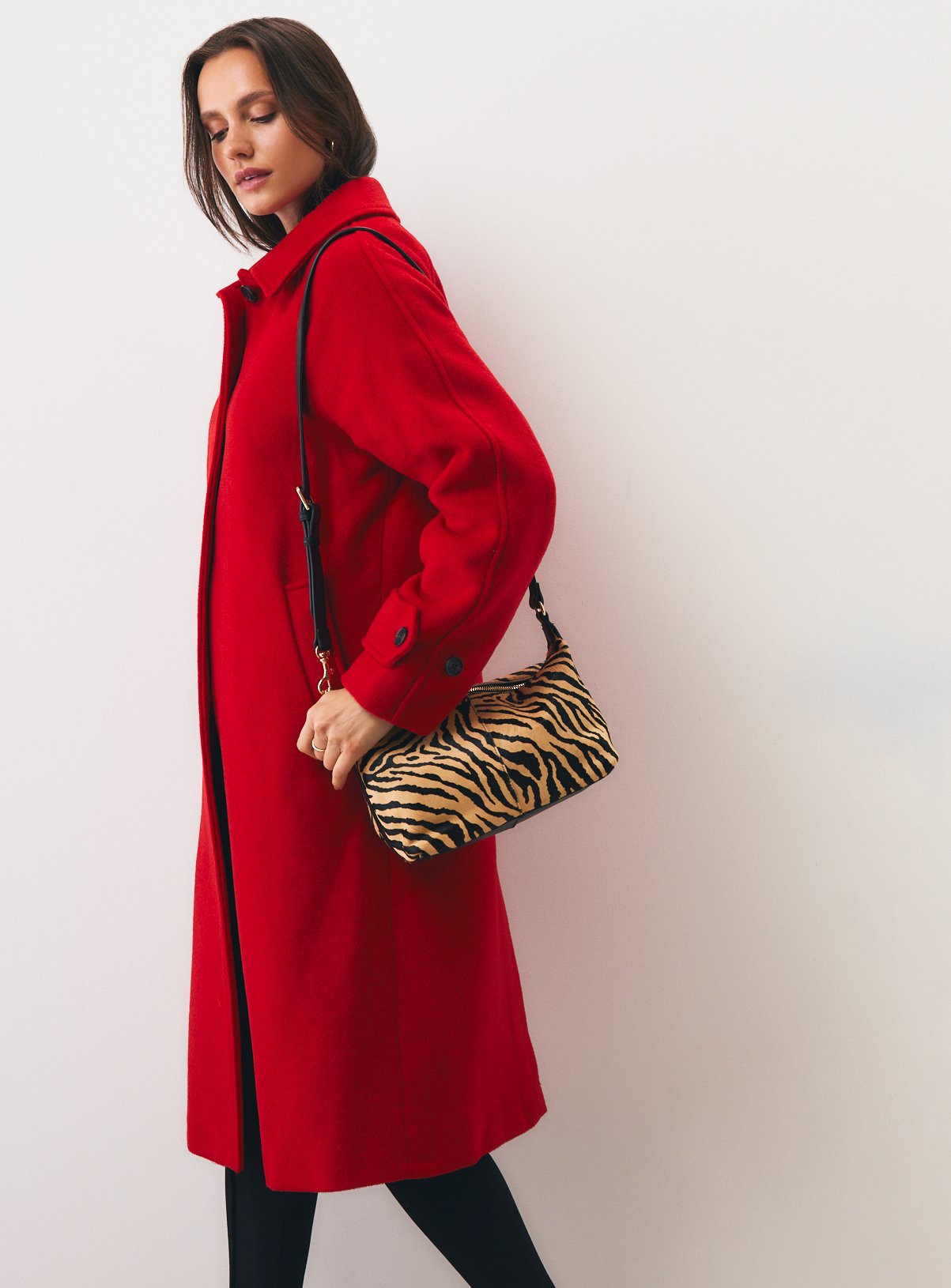 Zebra Print Leather Slouchy Handheld Bag One Size - Image 5 thumbnail