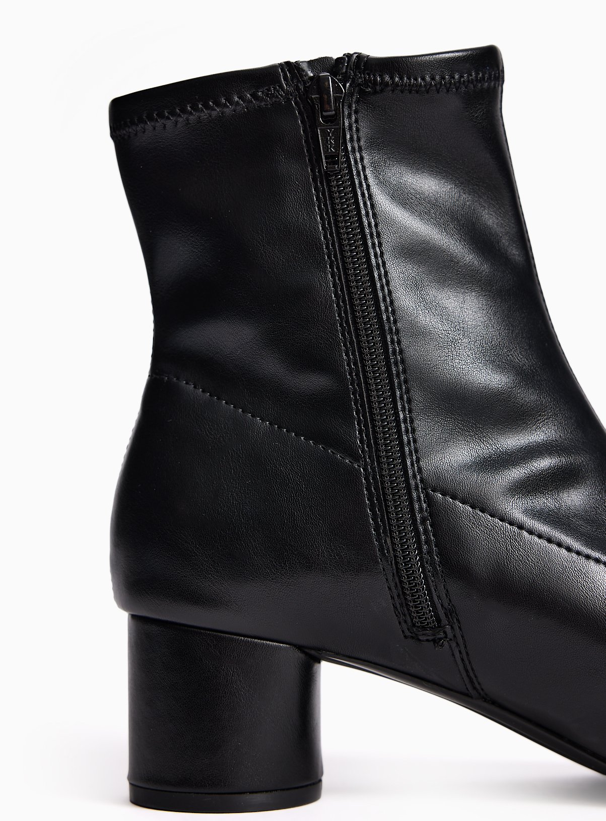 Swung Toe Cylinder Heel Boots 7 - Image 3 thumbnail