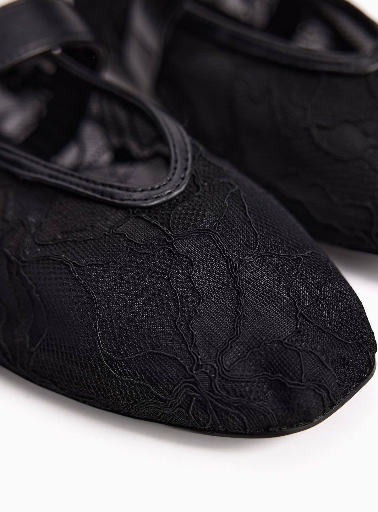 Lace Ballerina Shoes 7 - Image 3 thumbnail