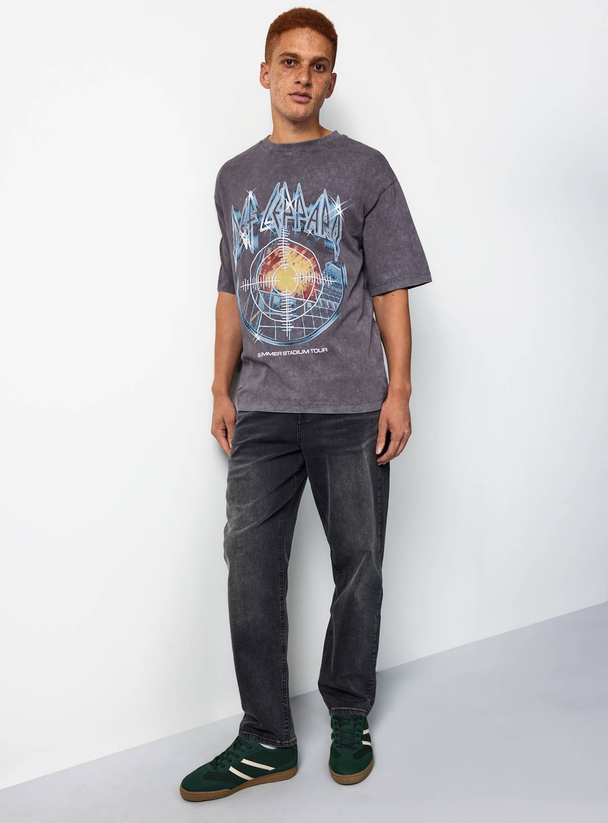 Def Leppard Graphic Relaxed Fit T-Shirt XL - Image 2