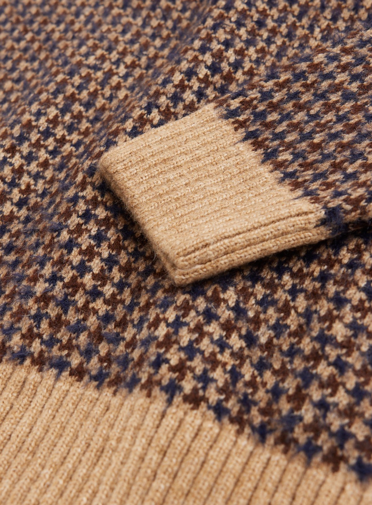 Brown Dogtooth Jumper XXXXL - Image 4 thumbnail