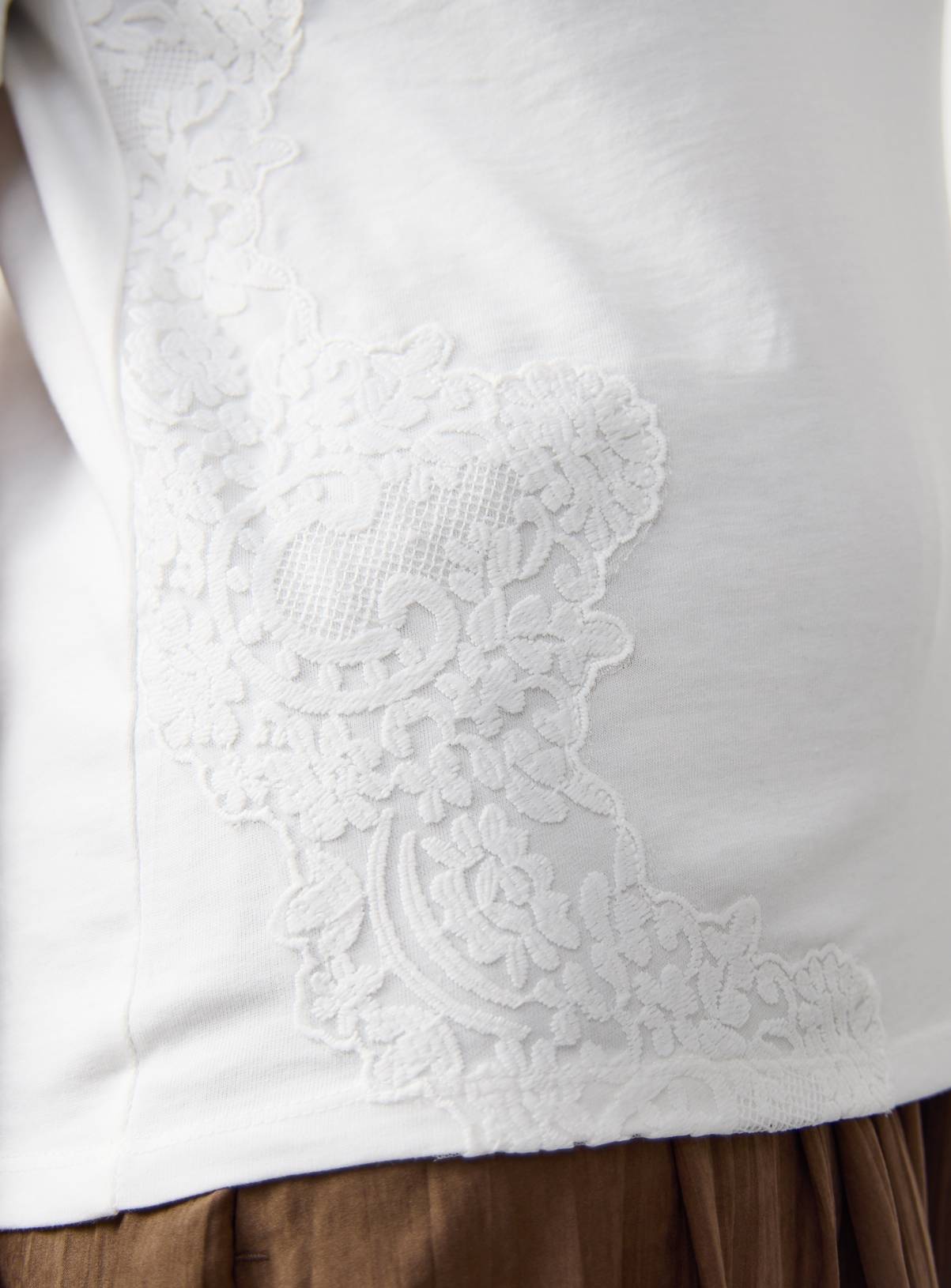 White Lace Panel T-Shirt 16 - Image 3