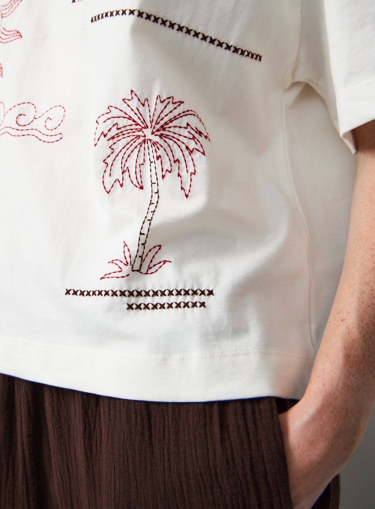 Cream Holiday Stitch Cotton Boxy Fit T-Shirt S - Image 2 thumbnail