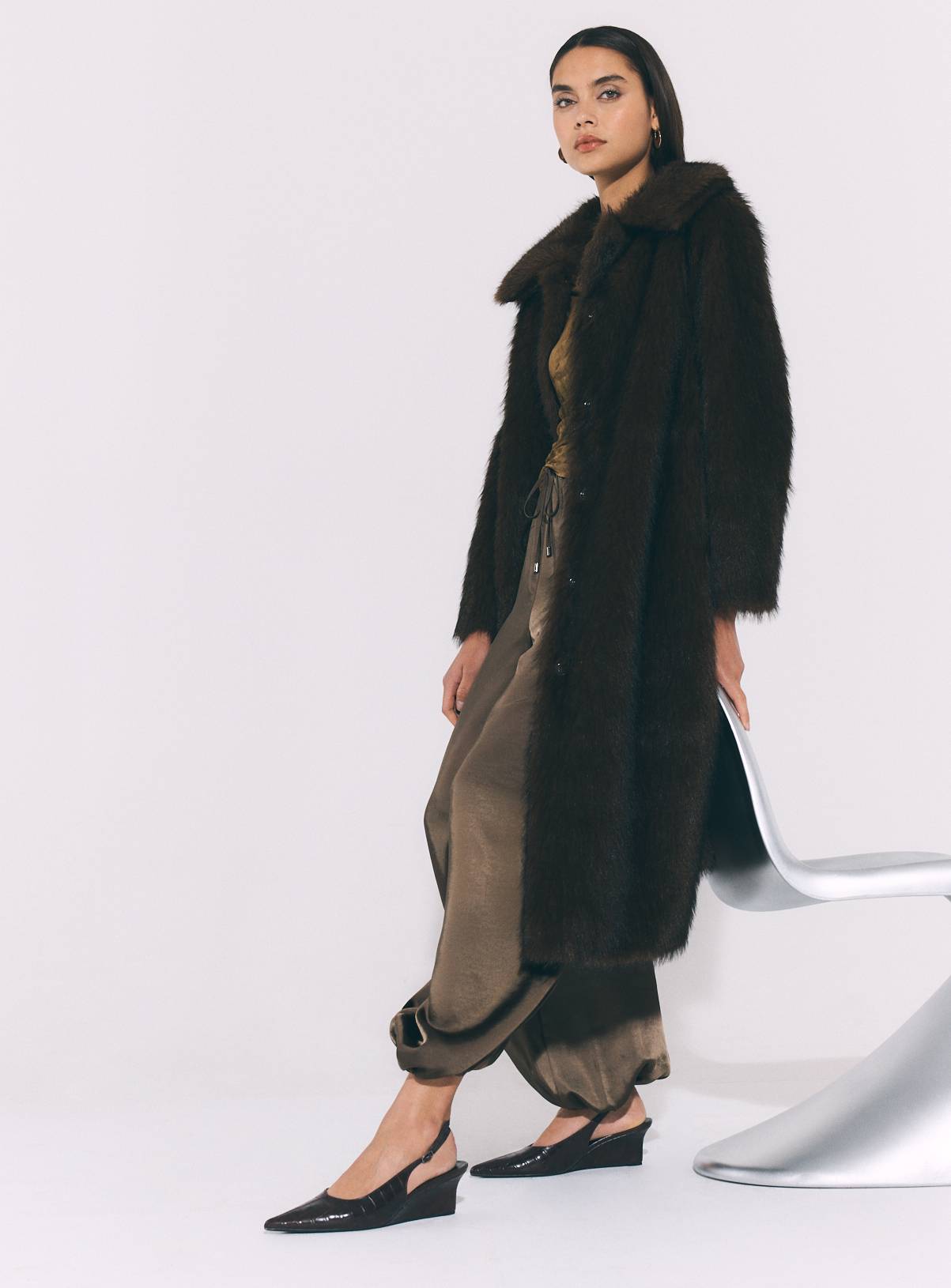 Brown Long Faux Fur Coat XXL - Image 3