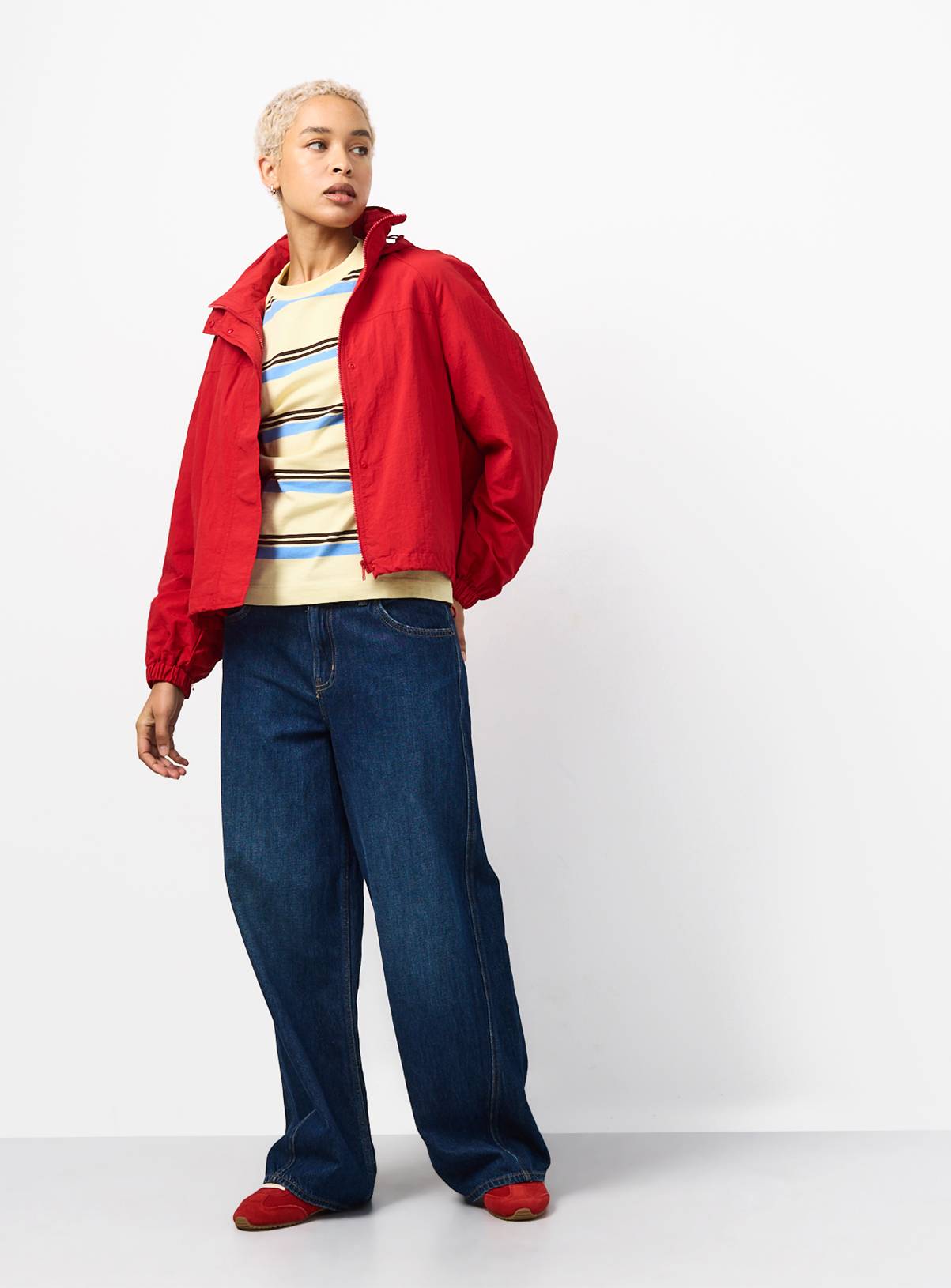 Red Shower Resistant Windbreaker XS - Image 3