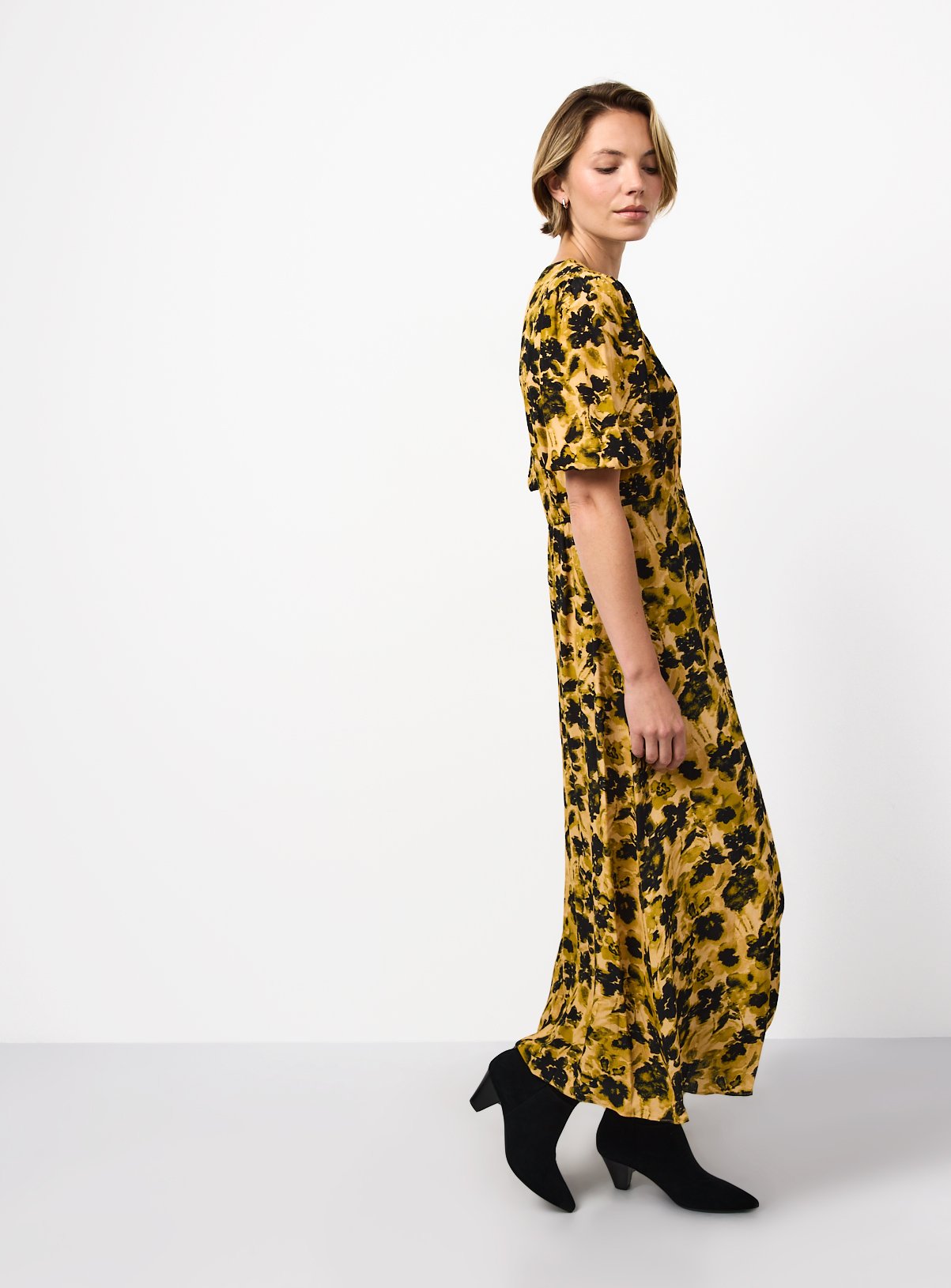Yellow & Black Floral Print Midi Dress 20 - Image 2 thumbnail