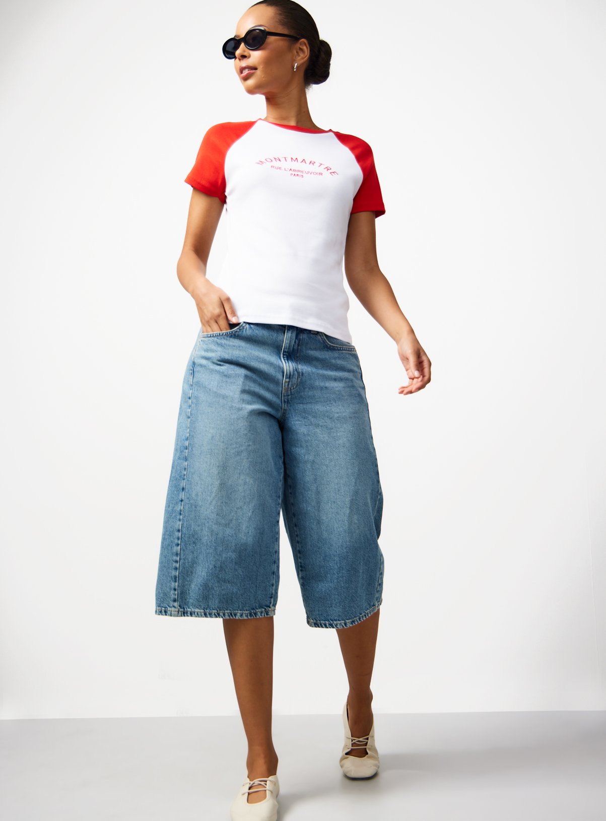 Red Montmartre Raglan T-Shirt 6 - Image 2 thumbnail