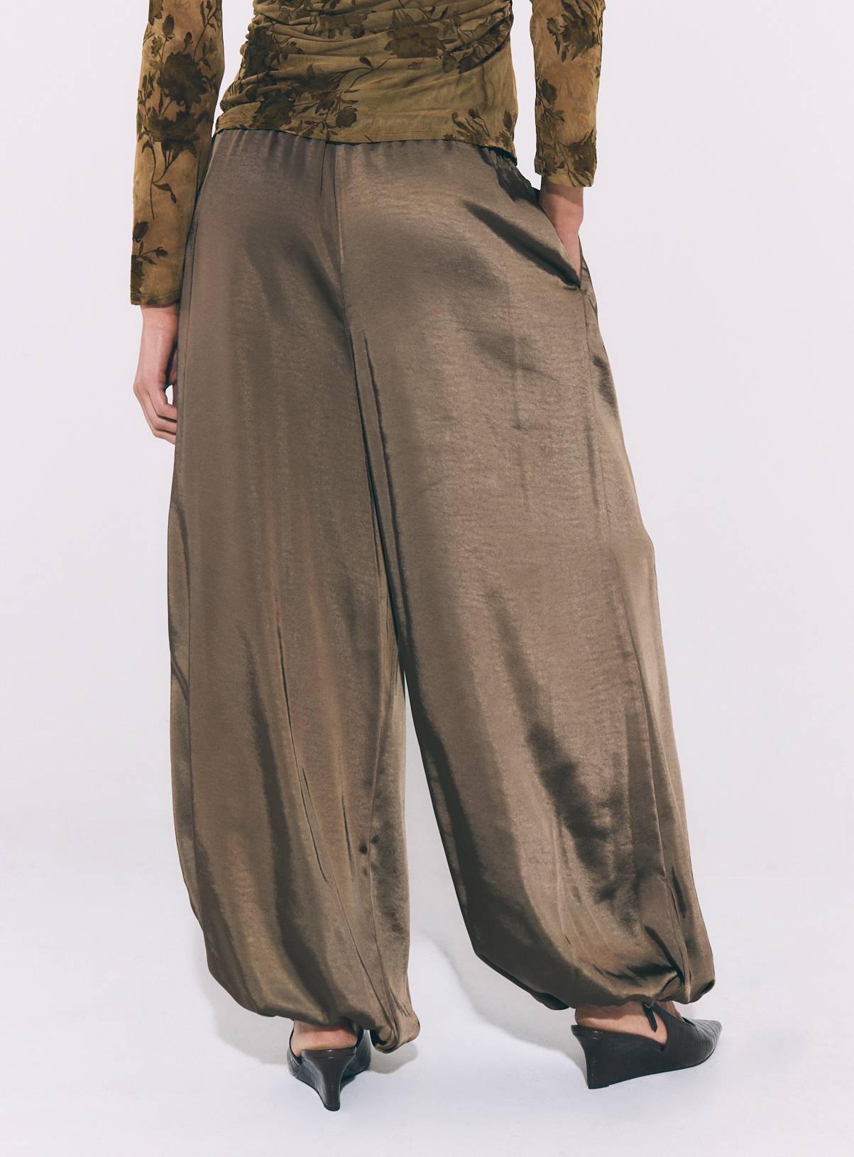 Khaki Satin Balloon Leg Trousers 10 - Image 4