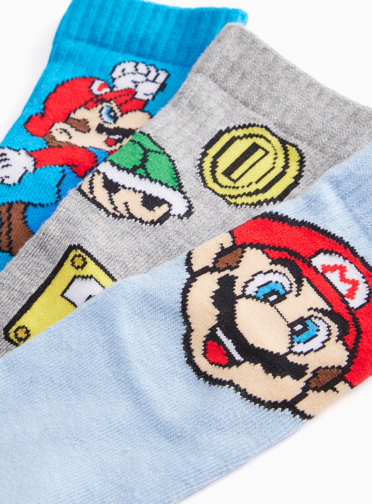 Super Mario Bros. Christmas Novelty Socks 3-Pack 4-6.5 - Image 2 thumbnail