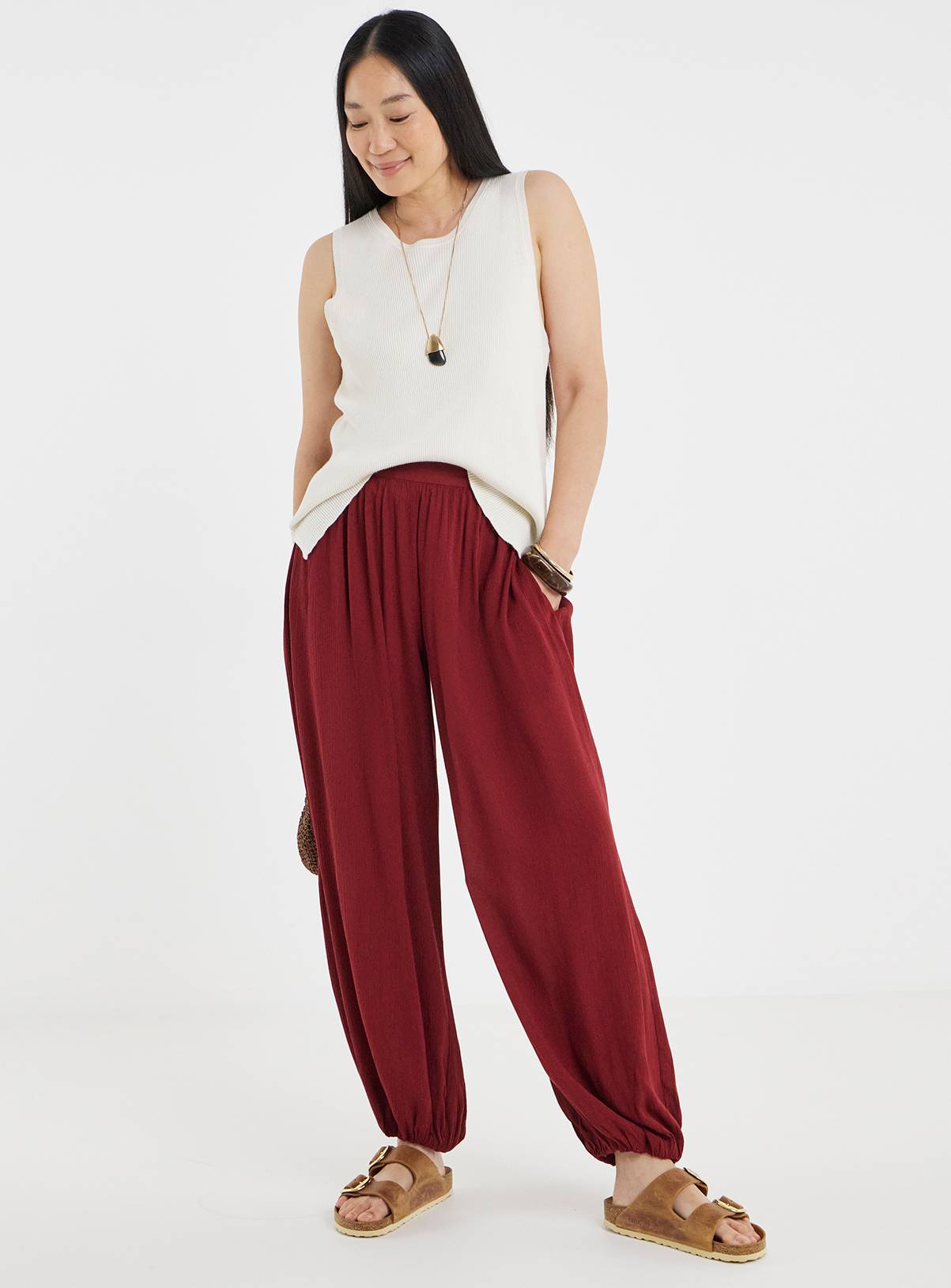 JD WILLIAMS Burgundy Crinkle Balloon Trouser 28 - Image 3