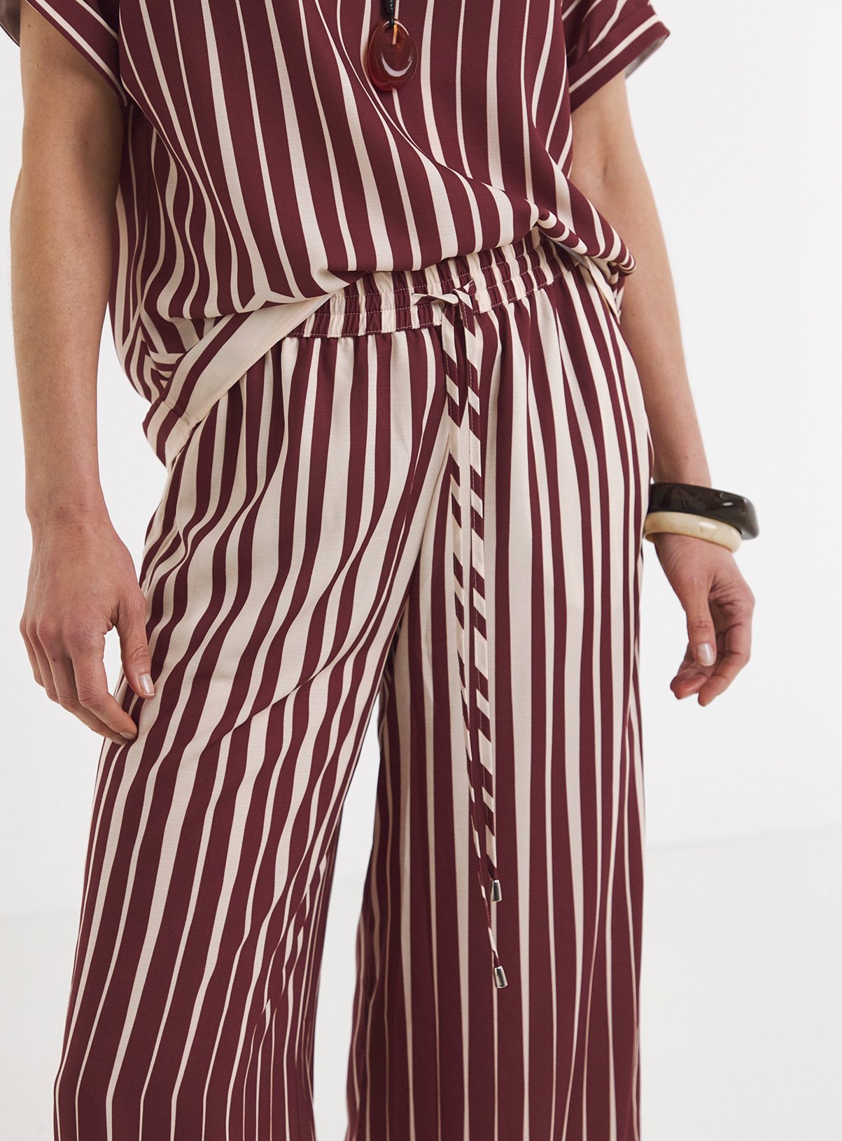 JD WILLIAMS Printed Wide Leg Trouser 22 - Image 4 thumbnail