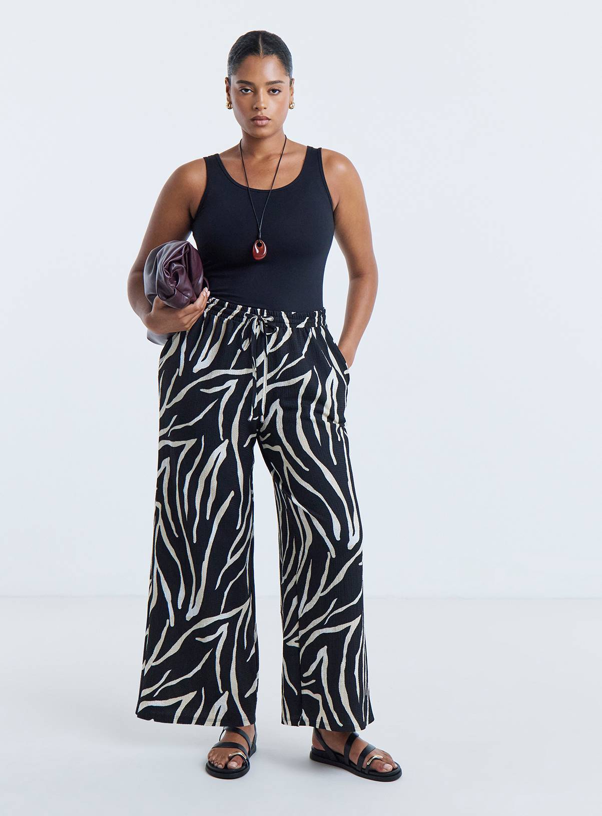 SIMPLY BE Zebra Textured Waffle Wide Leg Trouser Black & White 30 - Image 3