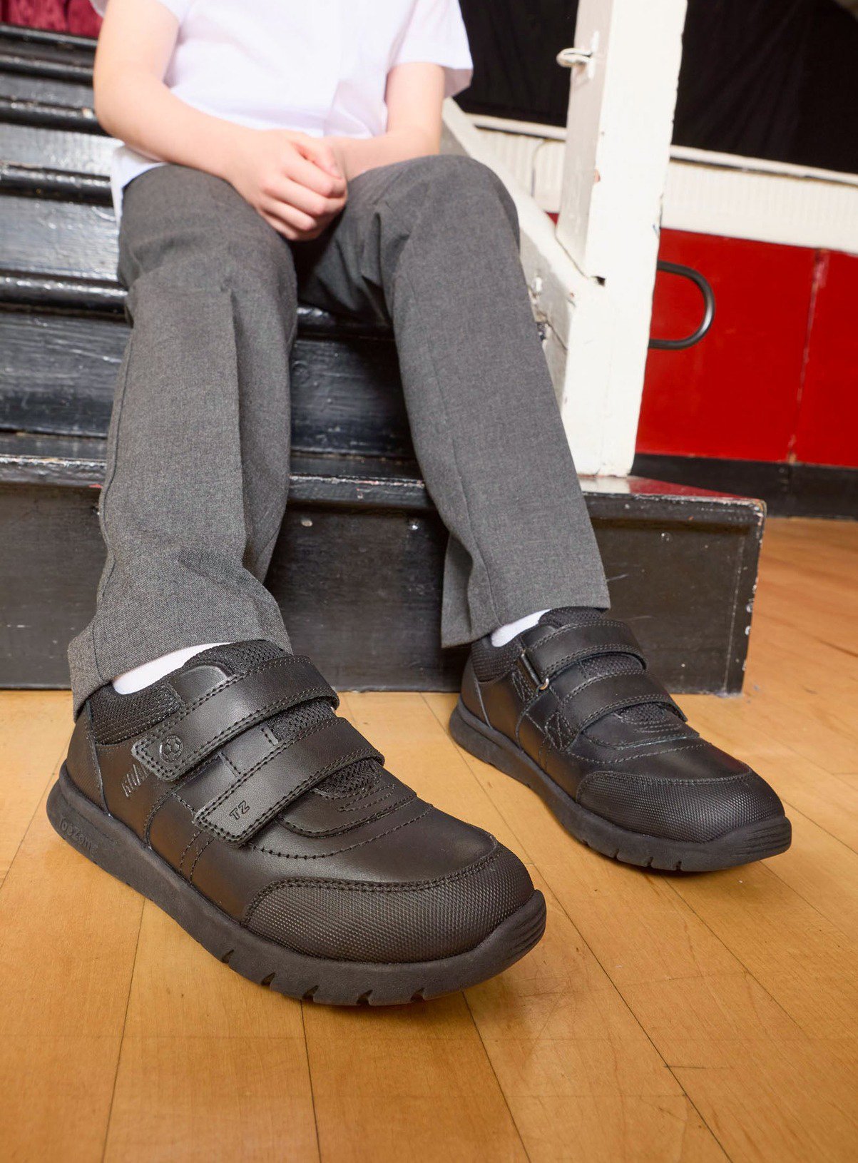 TOEZONE Strike Boys Black Rip Tape Football School Shoes 10 Infant - Image 5 thumbnail