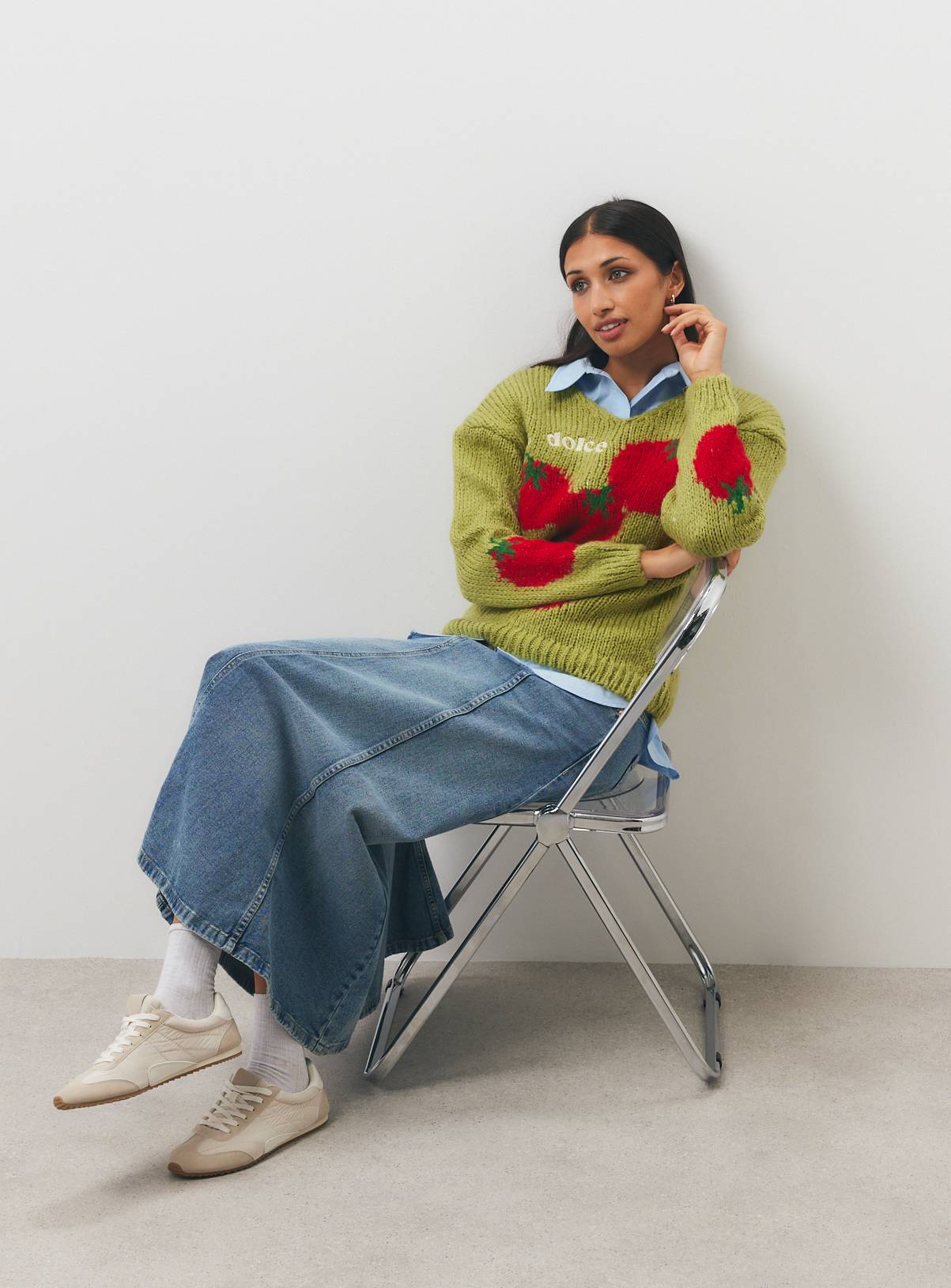 Green Tomato V-Neck Jumper XL - Image 2