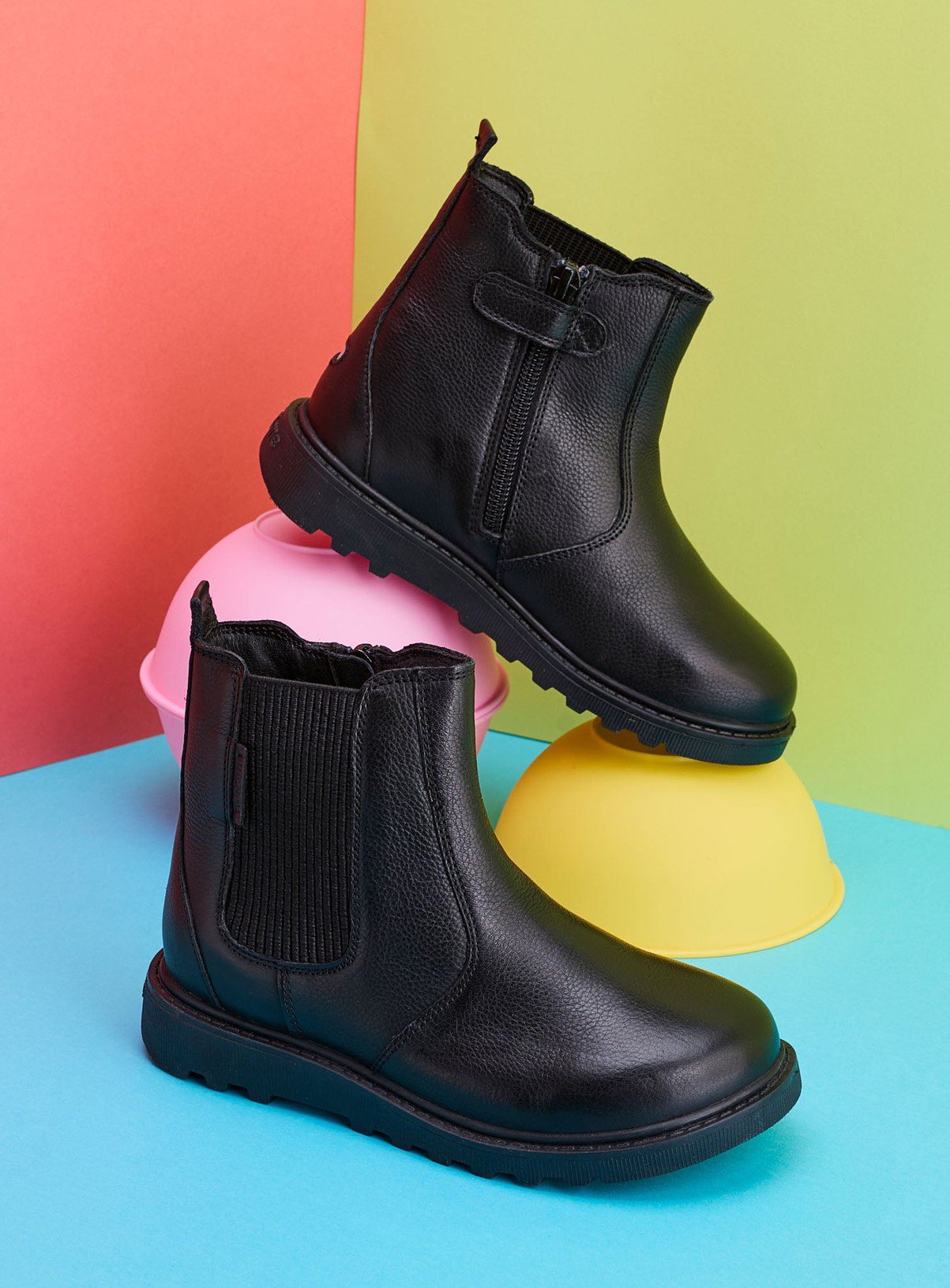 TOEZONE Lily Girls Zip and Gusset Black Leather Ankle Boots 10 Infant - Image 4 thumbnail