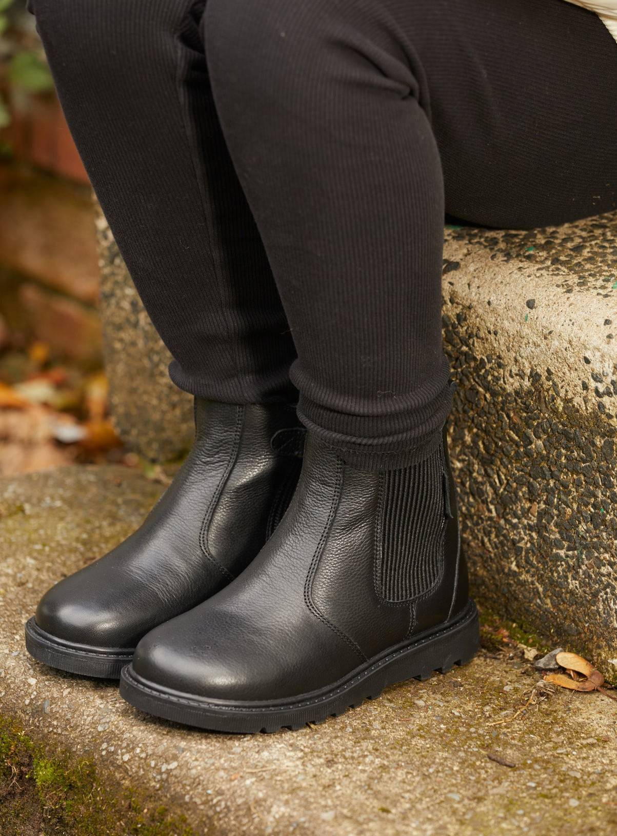 TOEZONE Lily Girls Zip and Gusset Black Leather Ankle Boots 10 Infant - Image 5