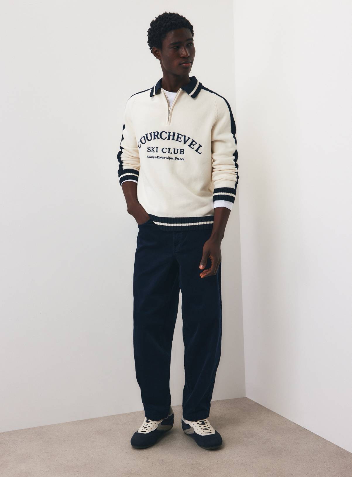 Navy Corduroy Barrel Trousers 32R - Image 2