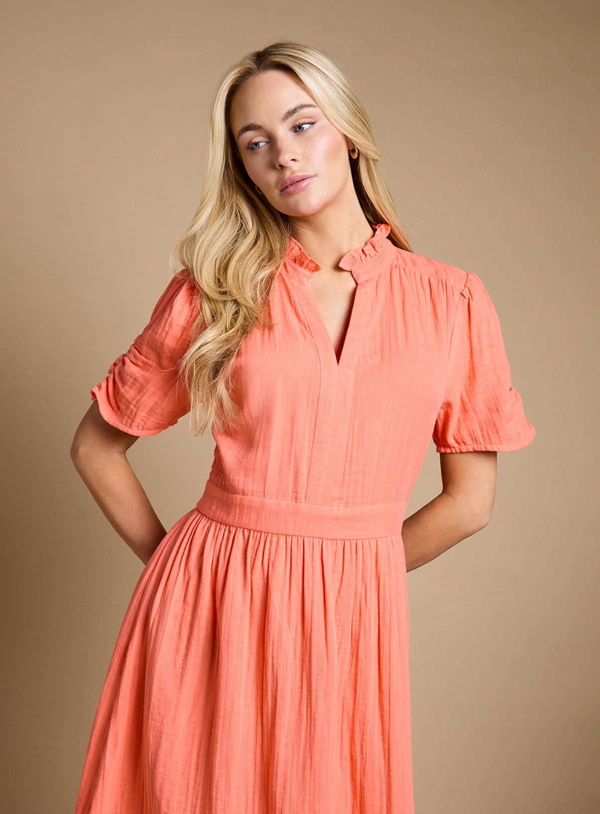 DOROTHY PERKINS Collar Detail Short Sleeve Maxi Dress 10 - Image 4 thumbnail