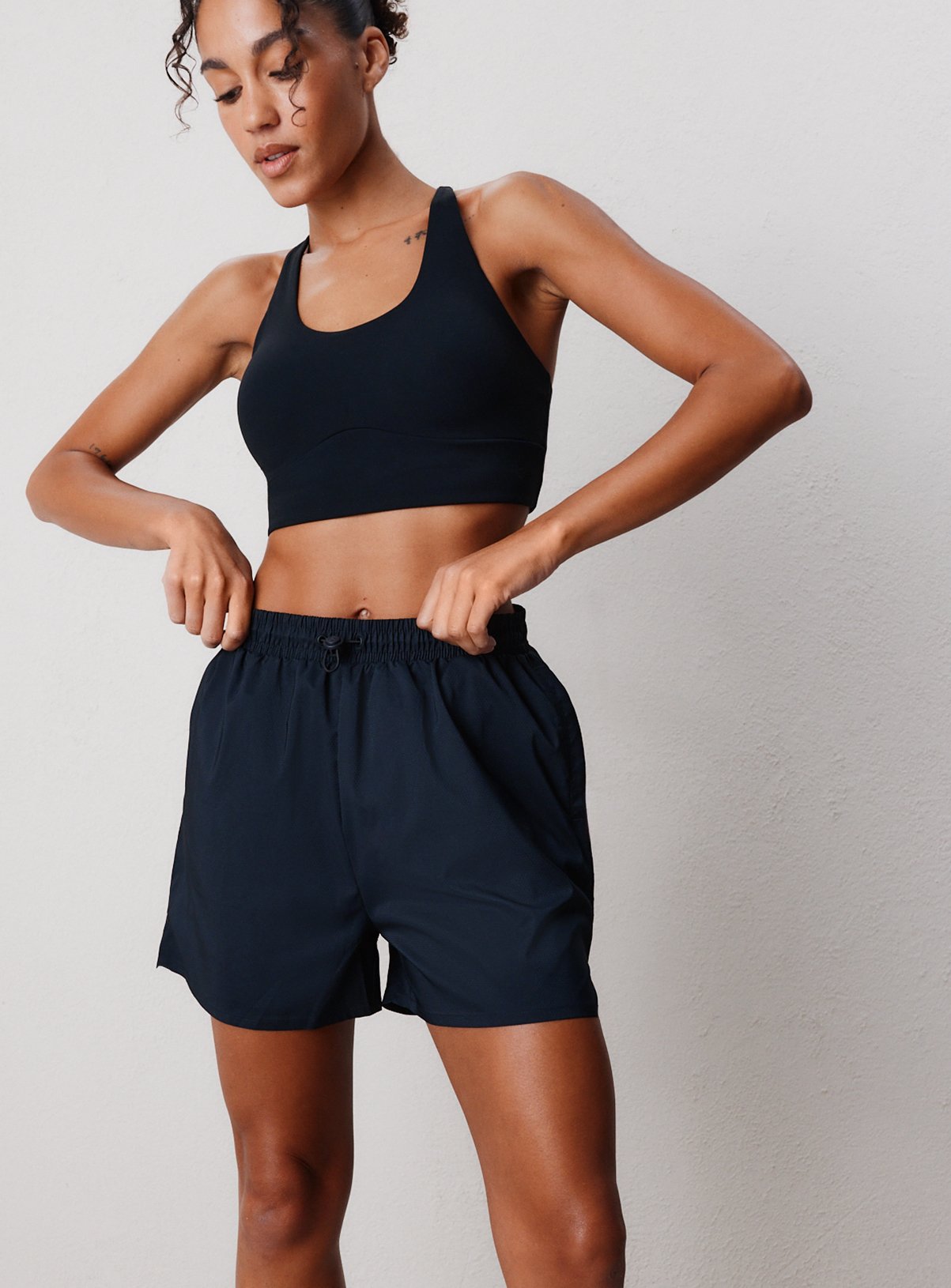 REAKTIV 2-In-1 Shorts XL - Image 1 thumbnail