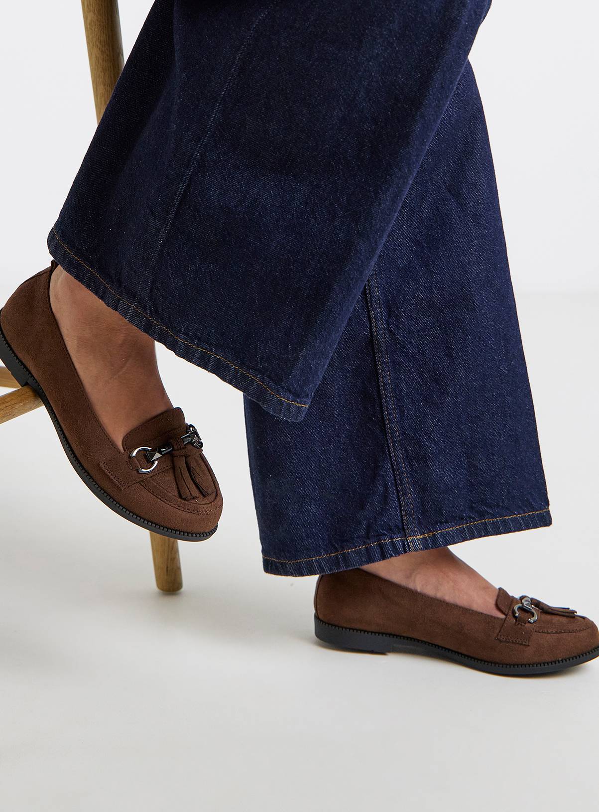 SIMPLY BE Low Cut Tassel Loafer Extra Wide Fit Brown 4 - Image 1