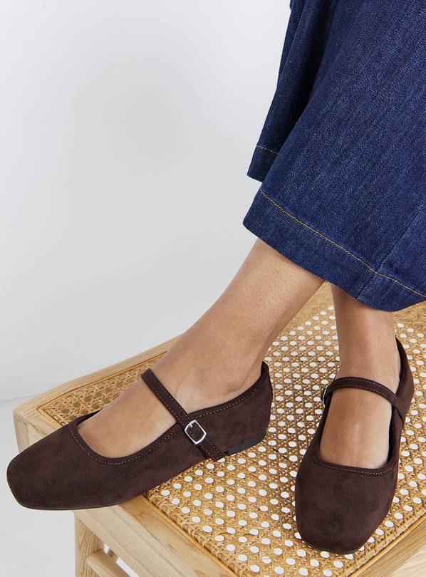 SIMPLY BE Mary Jane Flat Shoe Extra Wide Fit 5