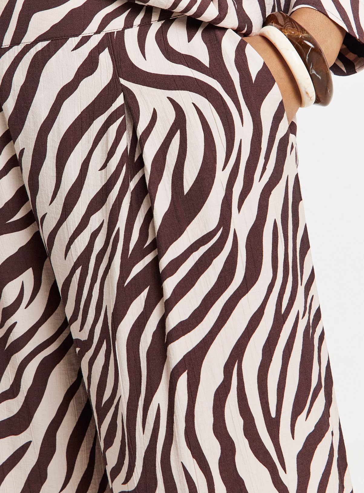 SIMPLY BE Zebra Wide Leg Trouser Brown 22 - Image 4 thumbnail