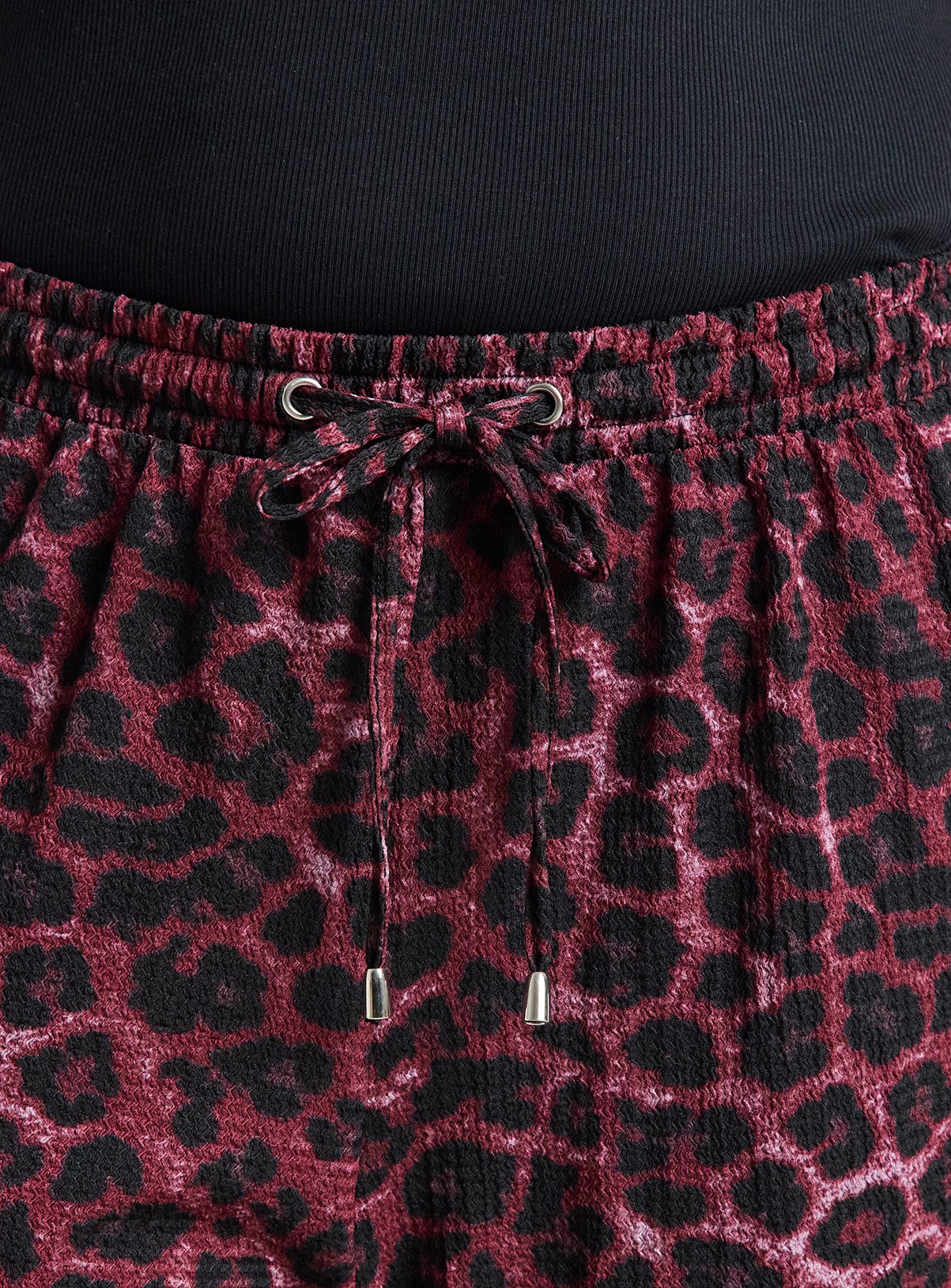 SIMPLY BE Leopard Texture Waffle Trouser 14 - Image 4 thumbnail