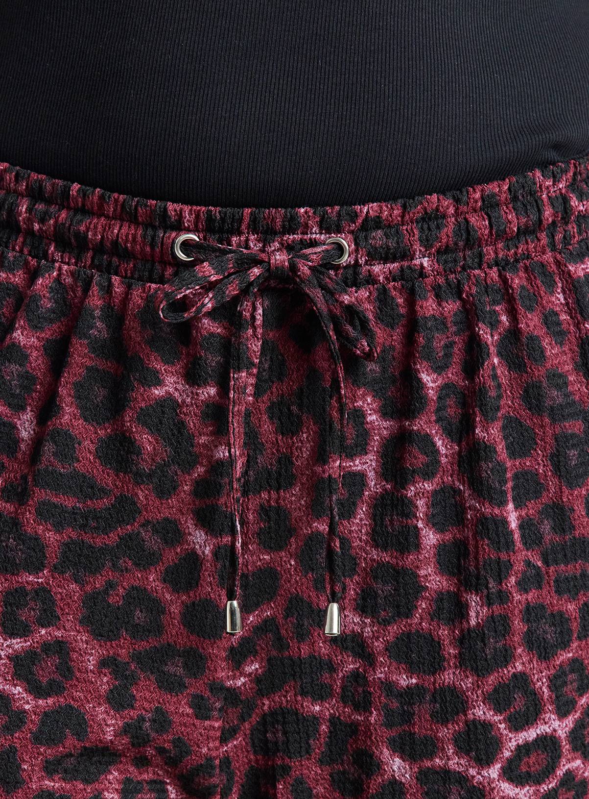 SIMPLY BE Leopard Texture Waffle Trouser 14 - Image 4