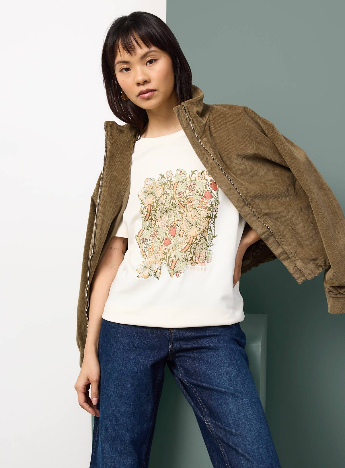 Tu x Morris & Co. Cream Floral Graphic T-Shirt 8 - Image 2