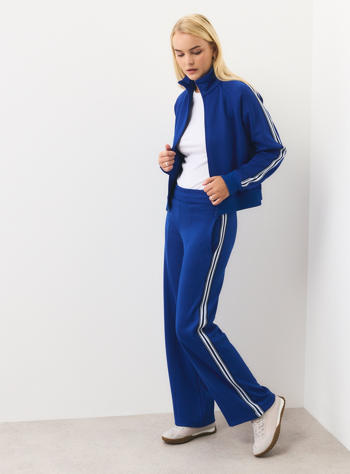 Blue Wide Leg Tricot Piping Joggers M - Image 5 thumbnail