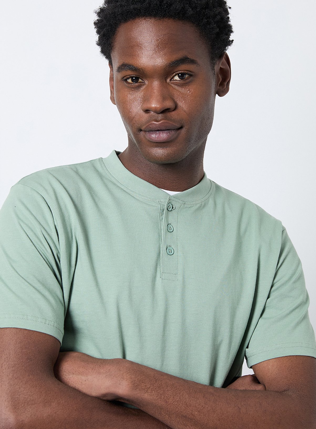 BURTON Sage Grandad Neck T-Shirt L - Image 2 thumbnail