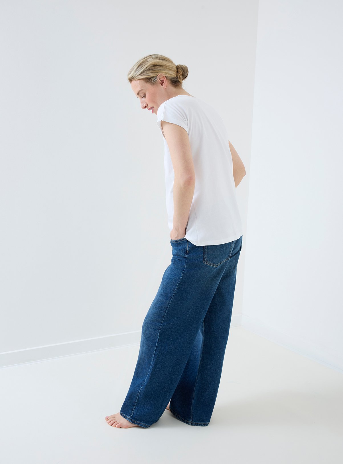 JOJO MAMAN BÉBÉ 2 Pack Boyfriend Maternity Cotton T-Shirt Black & White M - Image 3 thumbnail