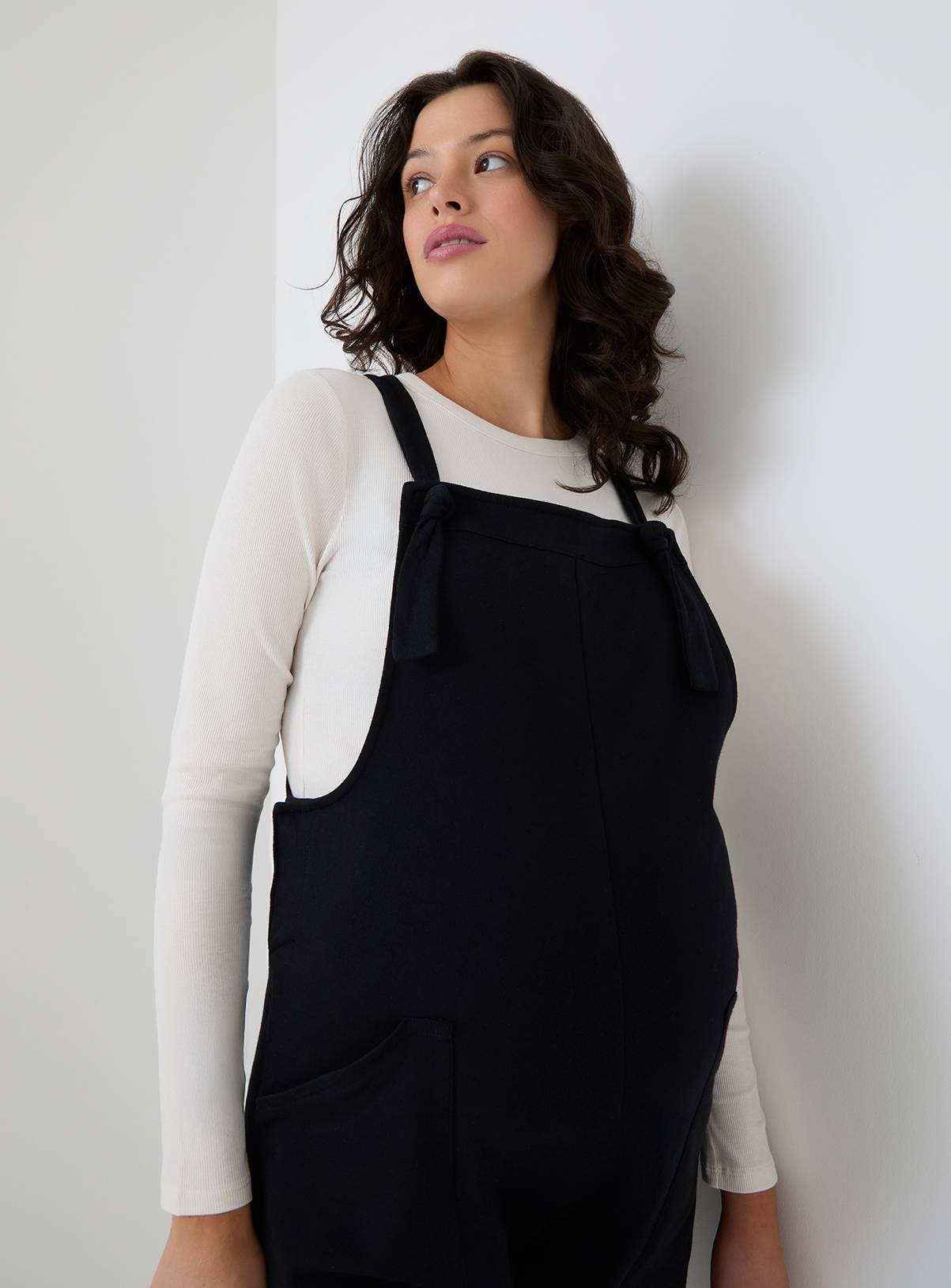 JOJO MAMAN BÉBÉ Maternity Jersey Side Pocket Dungaree Black XL - Image 2