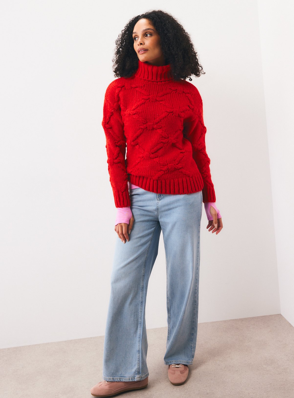Red Diamond Pattern Knitted Roll Neck Sweater L - Image 2 thumbnail