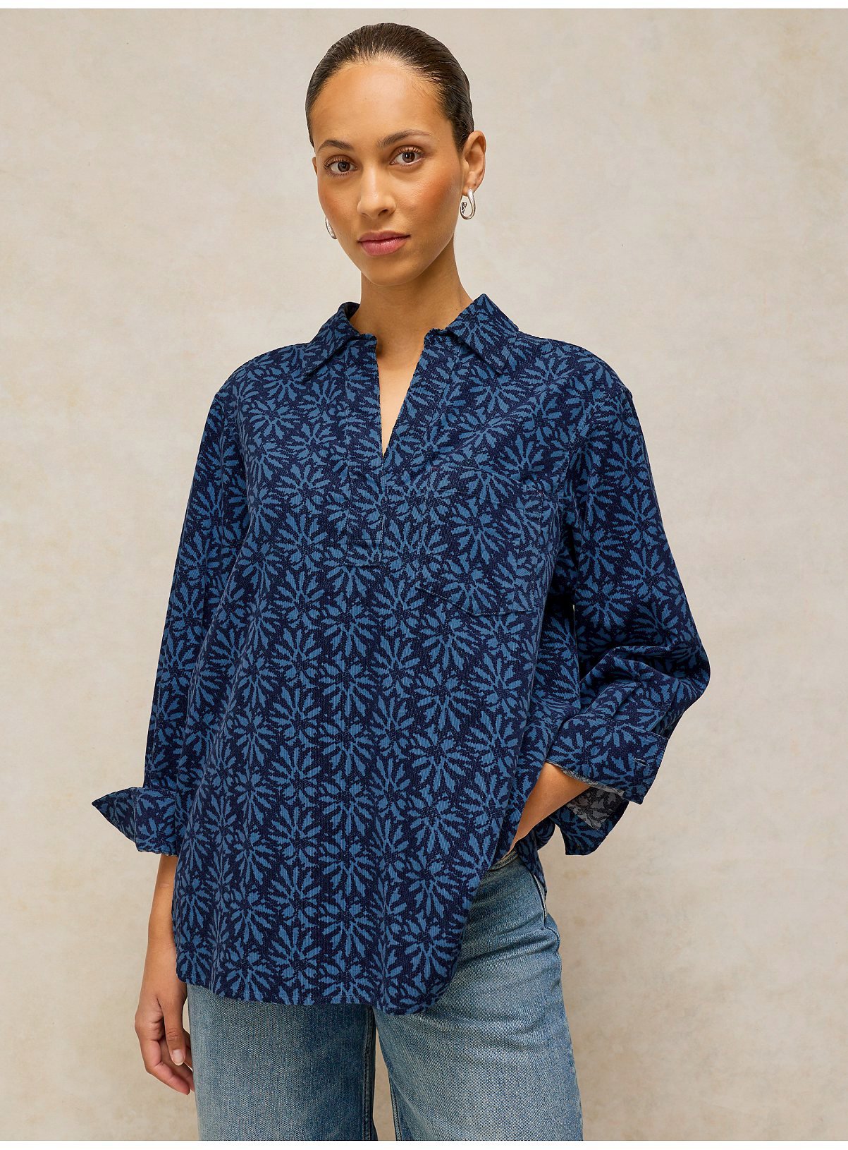 WHITE STUFF Sage Longline Cord Tunic 8 - Image 1 thumbnail