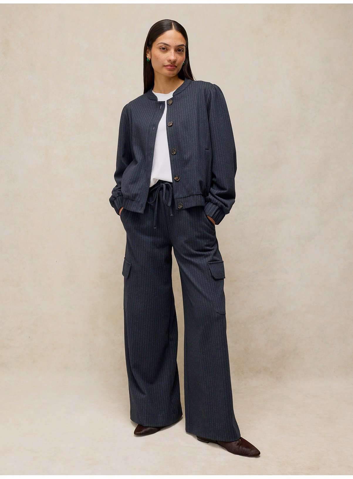 WHITE STUFF Teagan Navy Stripe Wide Leg Trouser 16 - Image 2 thumbnail