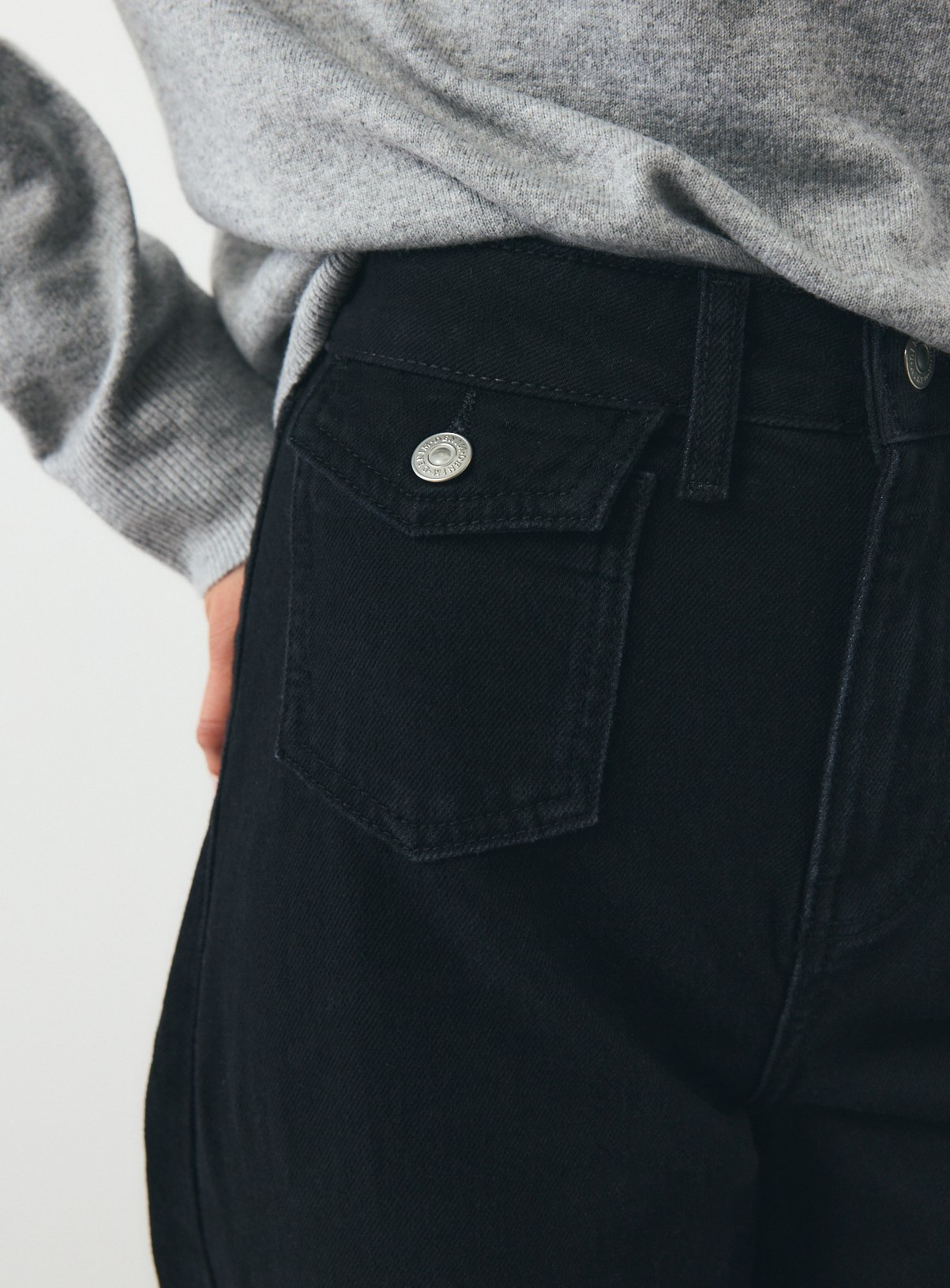 Patch Pocket Relaxed Flare Jeans 16R - Image 2 thumbnail