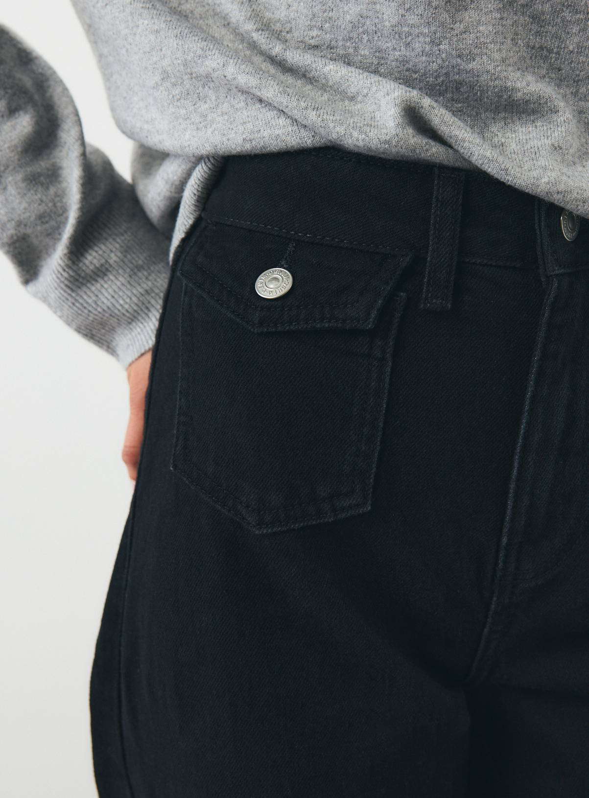 Patch Pocket Relaxed Flare Jeans 16R - Image 2