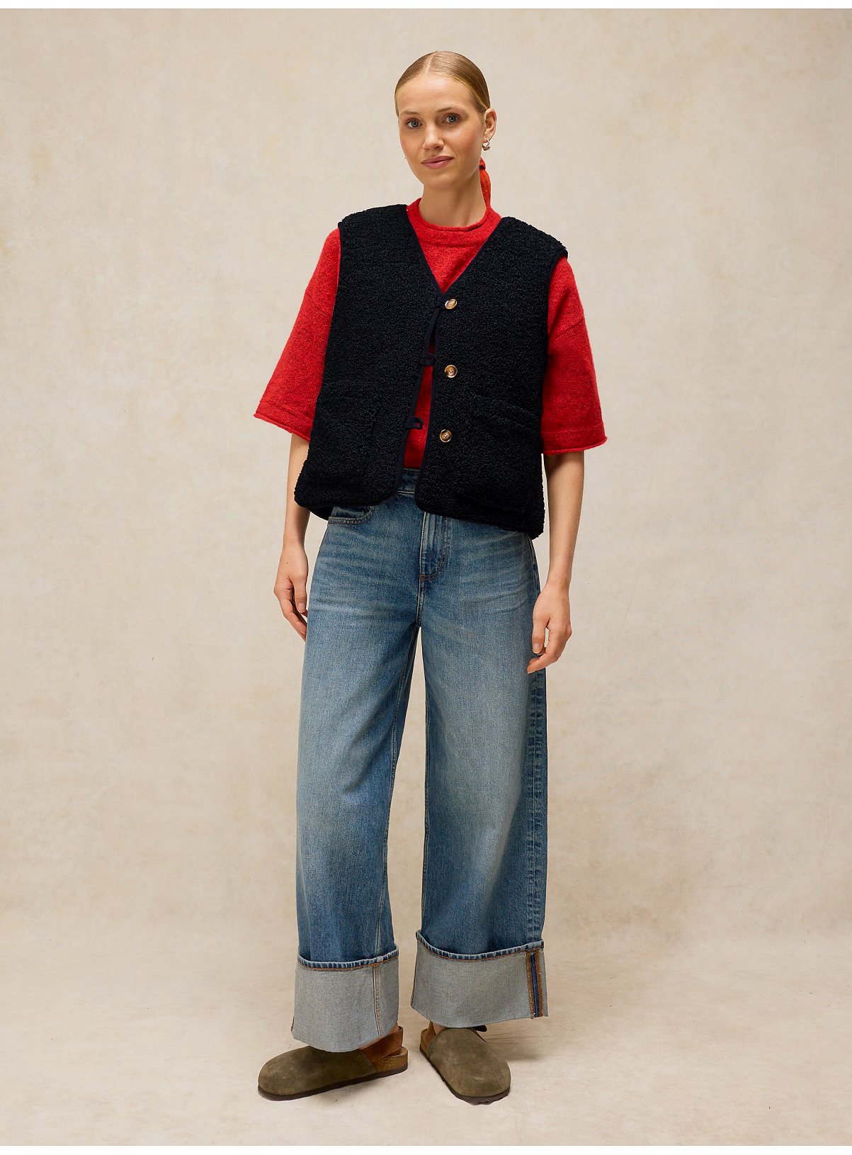 WHITE STUFF Emery Reversible Gilet 10 - Image 3 thumbnail