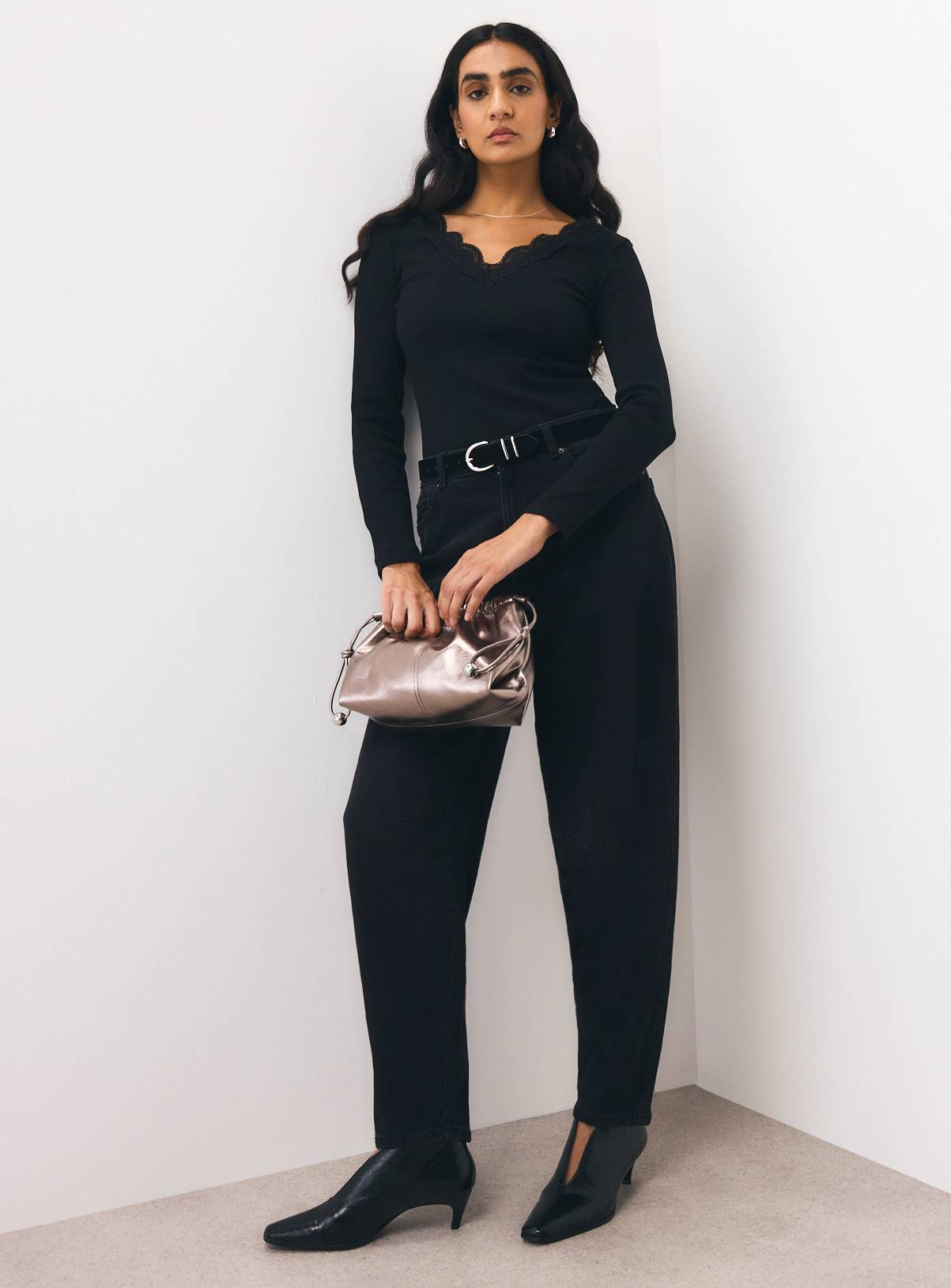 Black Lace Trim V-Neck Long Sleeve Top L - Image 2