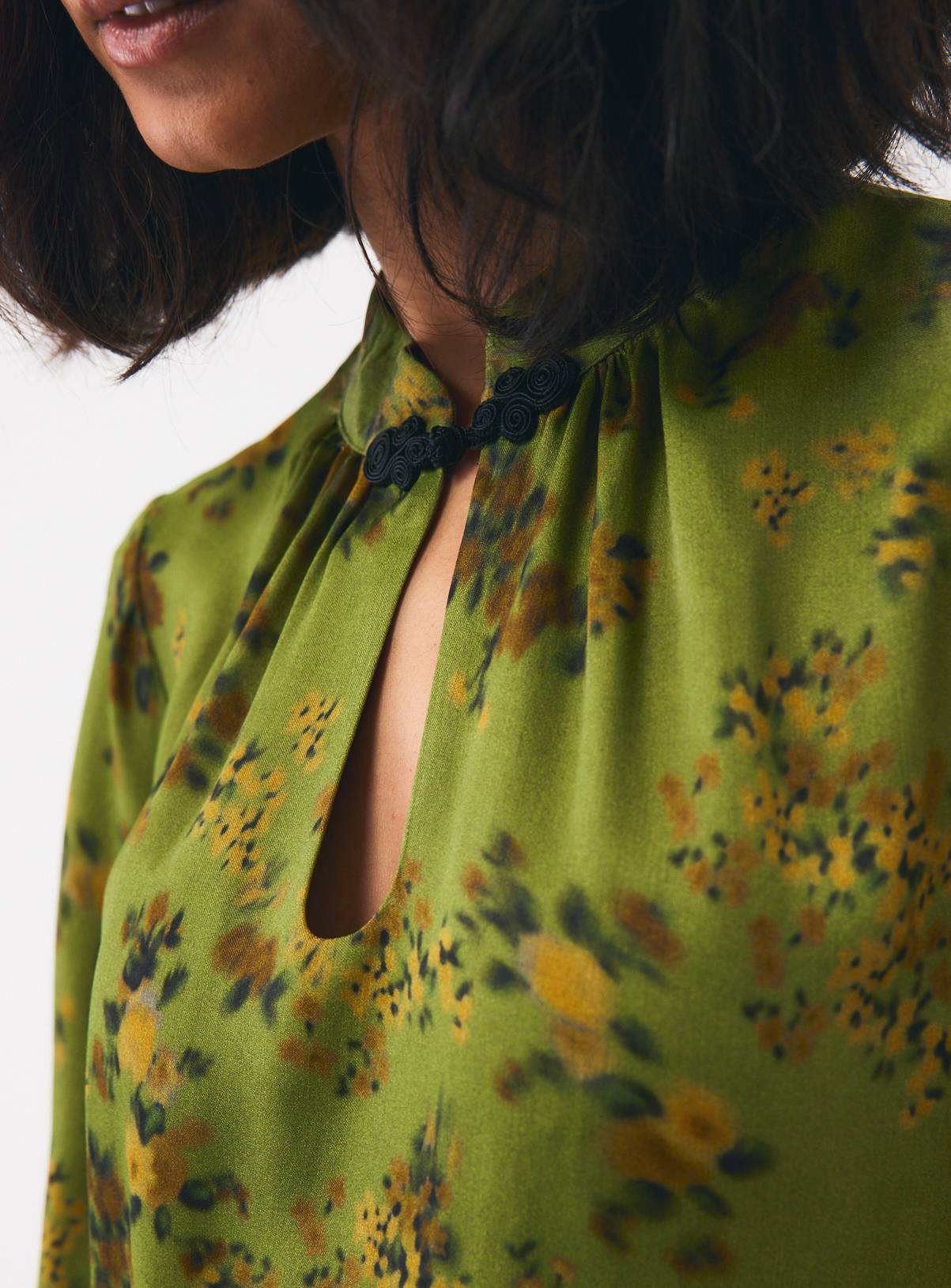Polka Dot Satin Mandarin Collar Midaxi Dress 16 - Image 3
