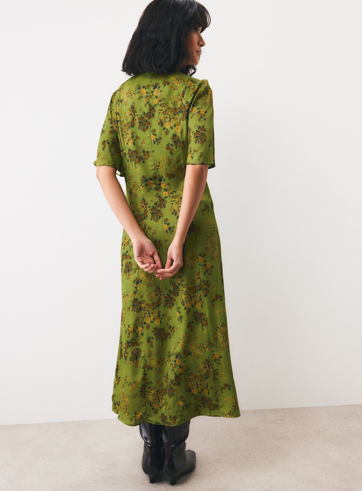 Polka Dot Satin Mandarin Collar Midaxi Dress 16 - Image 4 thumbnail