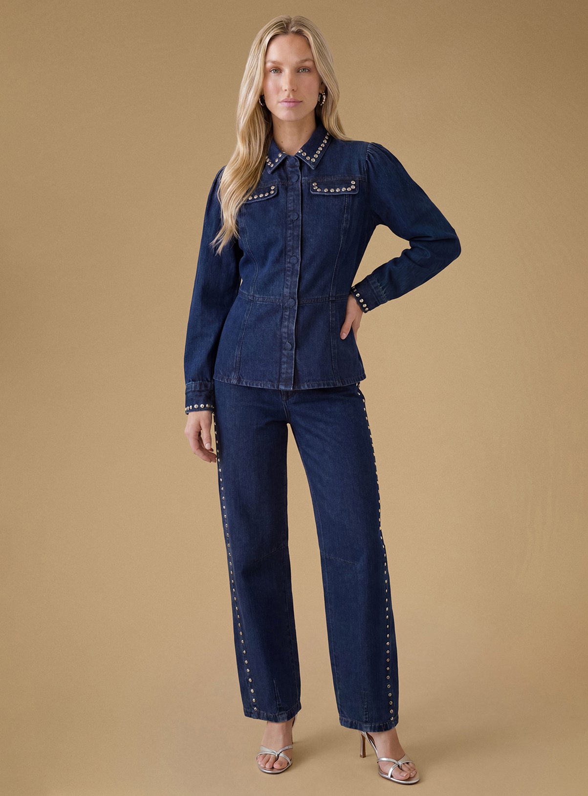 OASIS Premium Stud Detail Barrell Leg Jean Indigo 10 - Image 3 thumbnail