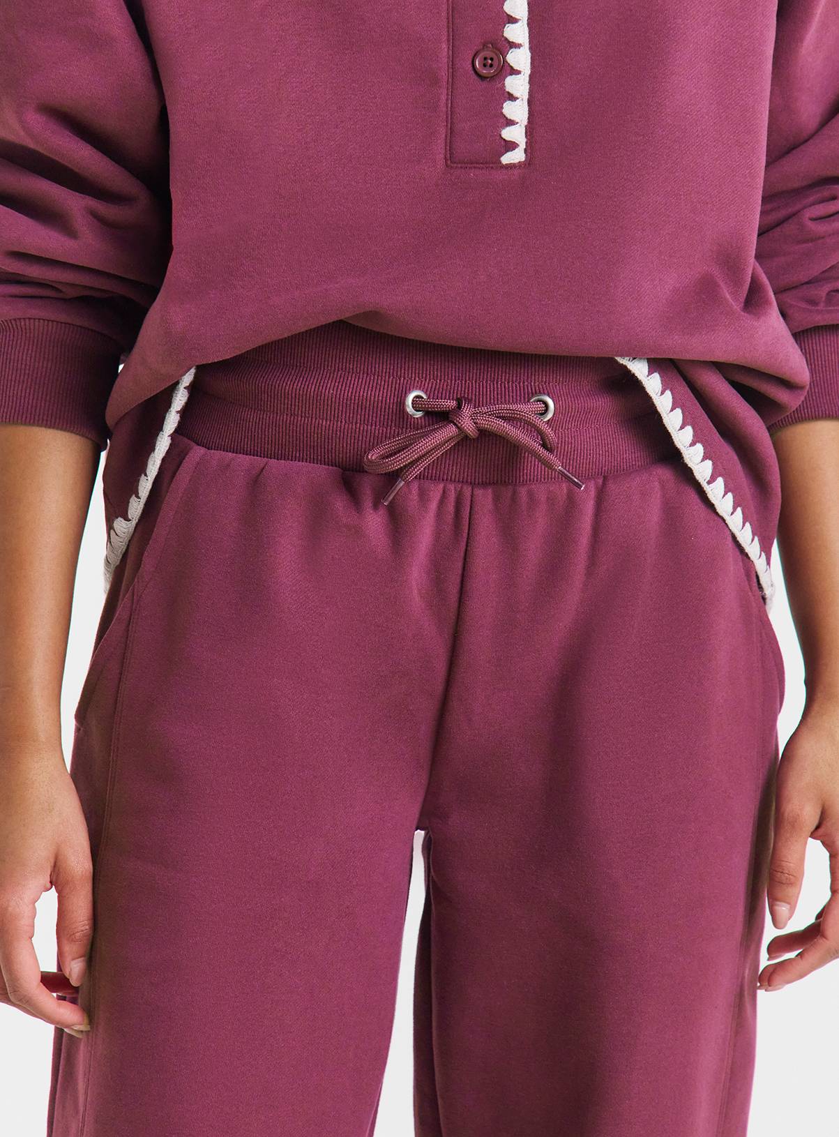SIMPLY BE Whipstitch Barrel Leg Jogger 32 - Image 4