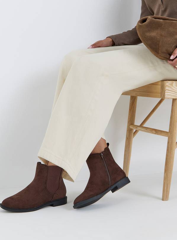 SIMPLY BE Classic Chelsea Boot Extra Wide 6