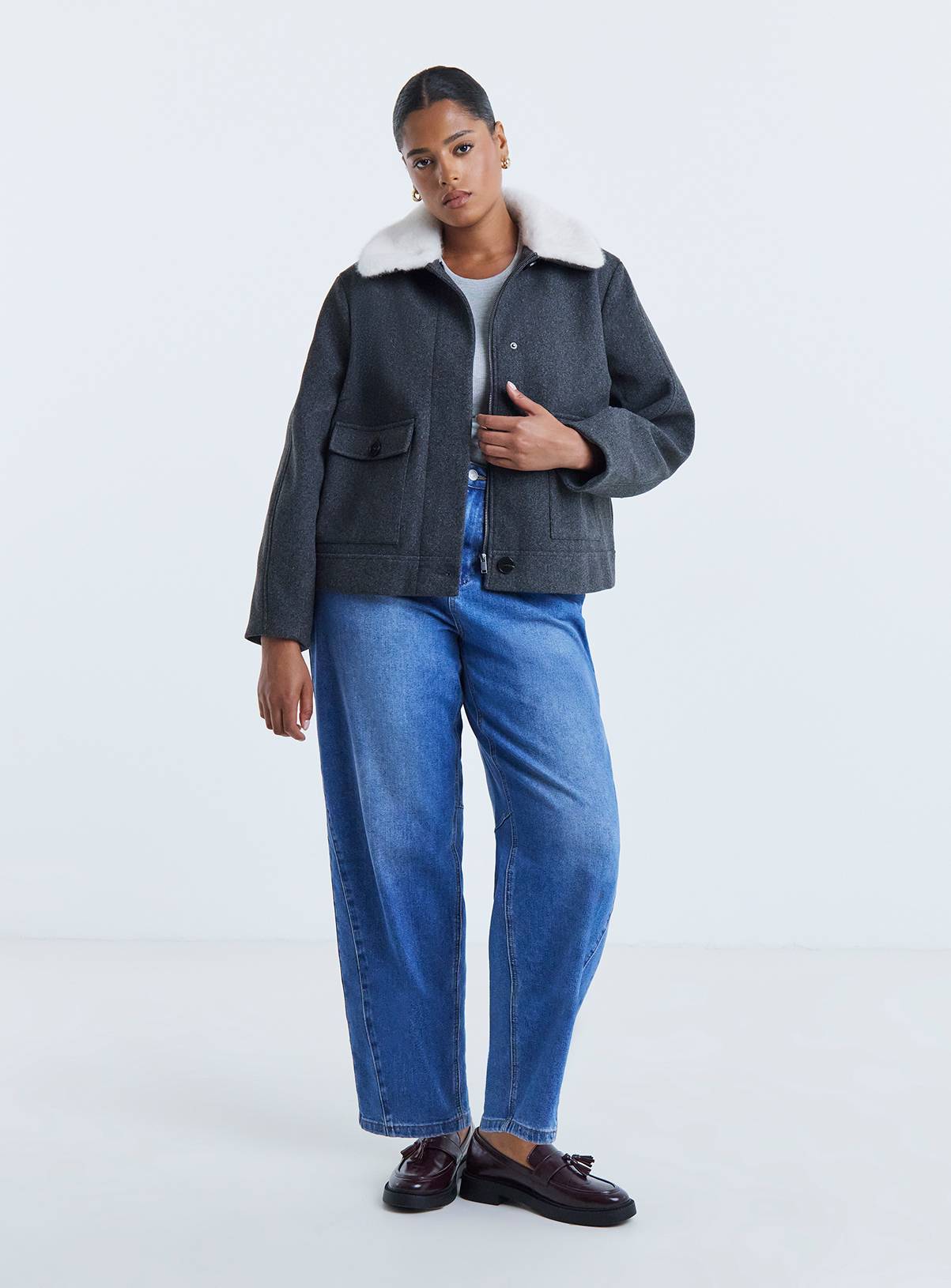SIMPLY BE Fur Collar Short Jacket 28 - Image 3