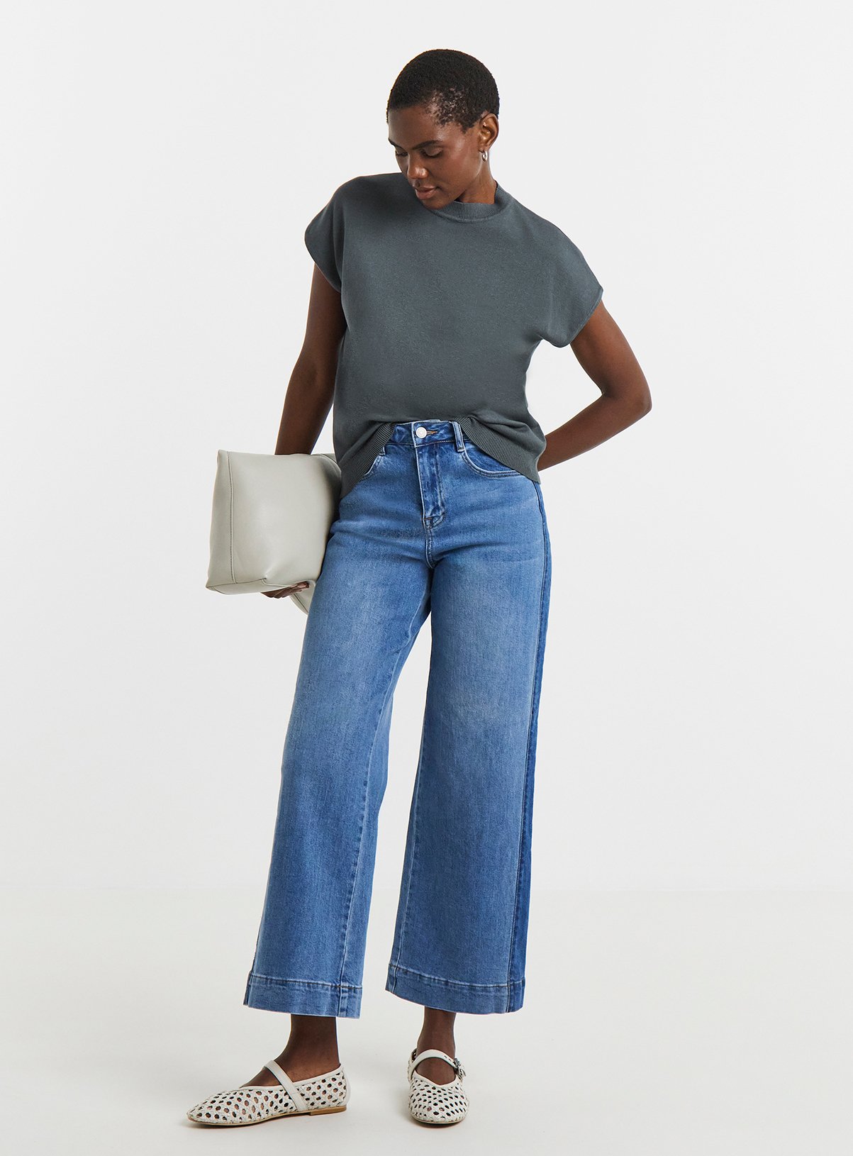 JD WILLIAMS Short Sleeve Funnel Neck T-Shirt 16-18 - Image 3 thumbnail